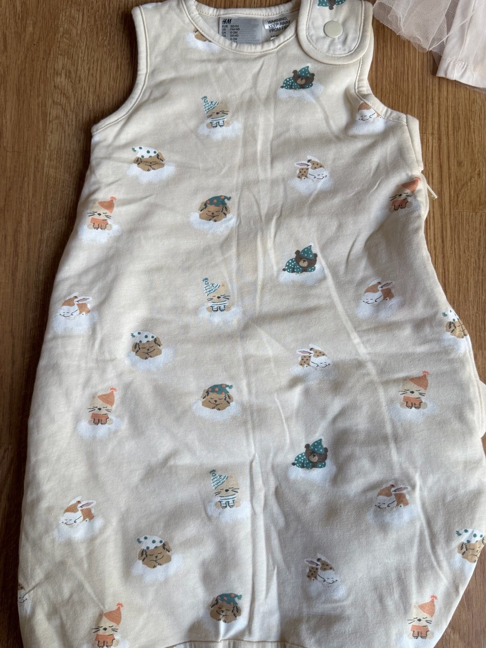 H&M Cream Sleep Sack with Multicolor Animal Motif